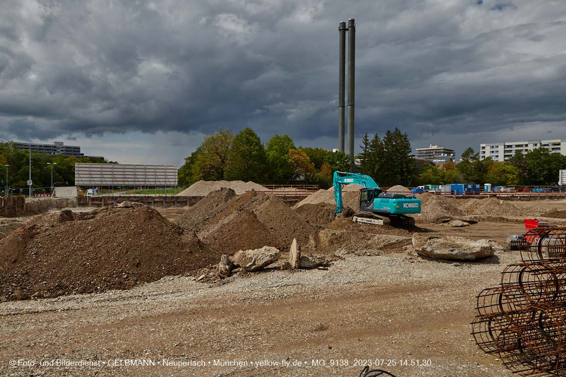 25.07.2023 - Rundgang im Alexisquartier in Neuperlach